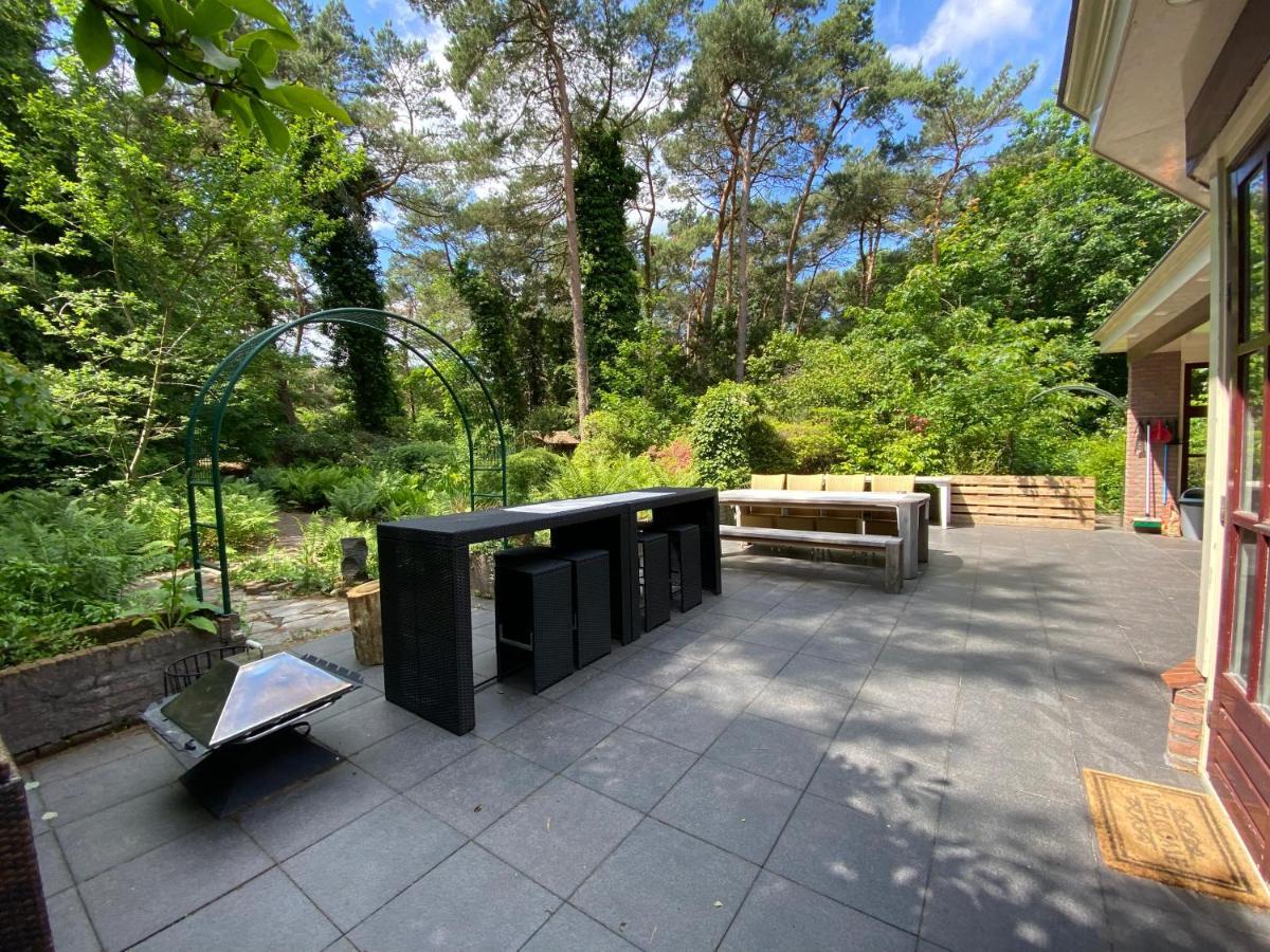 Sjieke Gezellige Villa In Het Bos Lieshout Exteriör bild